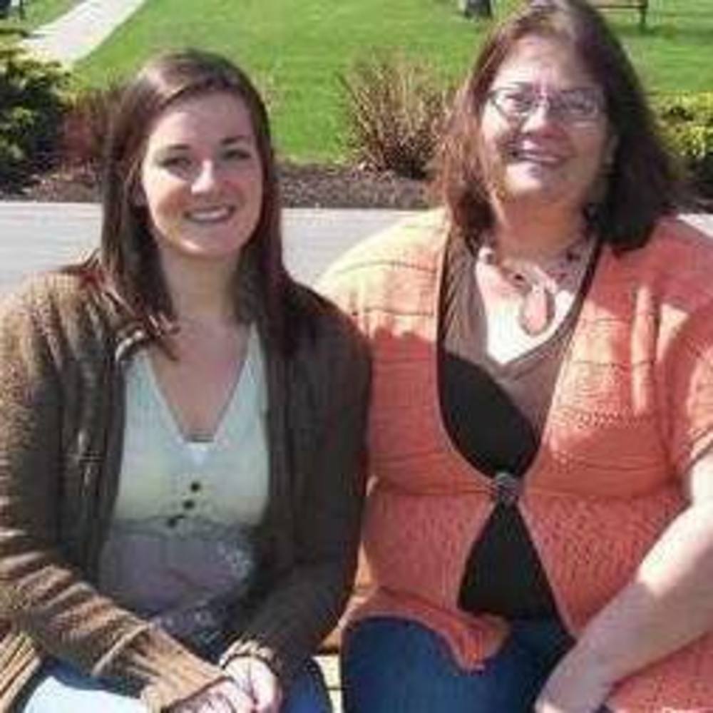 Meet your Posher, Debbie